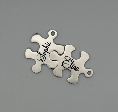 Personalisierte Puzzleteil-Anhänger aus Edelstahl – 2-teiliges Set – Bild 2